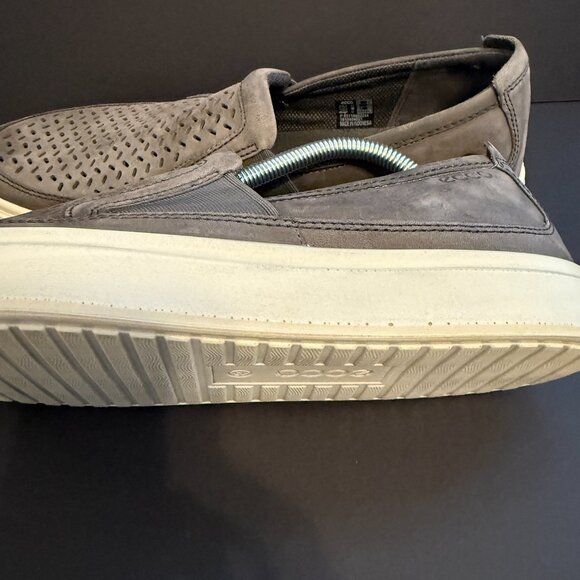ECCO Soft 7 Men's Shoes 9 Gray NuBuck Leather Perforated design - Picture 10 of 12